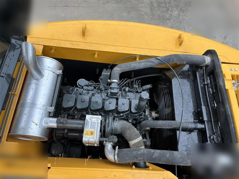 HYUNDAI ROBEX 210W-9 - Pelle sur pneus: photos 5 HYUNDAI ROBEX 210W-9 - Pelle sur pneus: photos 5