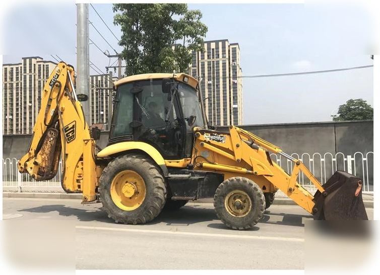 JCB 3CX - Tractopelle: photos 1 JCB 3CX - Tractopelle: photos 1