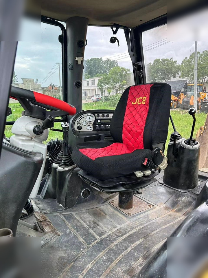 JCB 3CX - Tractopelle: photos 5 JCB 3CX - Tractopelle: photos 5