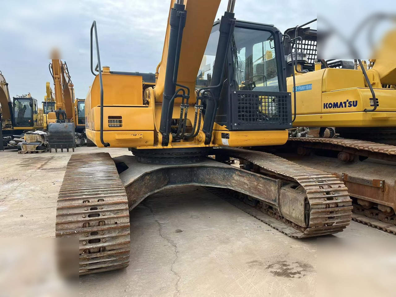 LIUGONG 926E - Pelle sur chenille: photos 2 LIUGONG 926E - Pelle sur chenille: photos 2