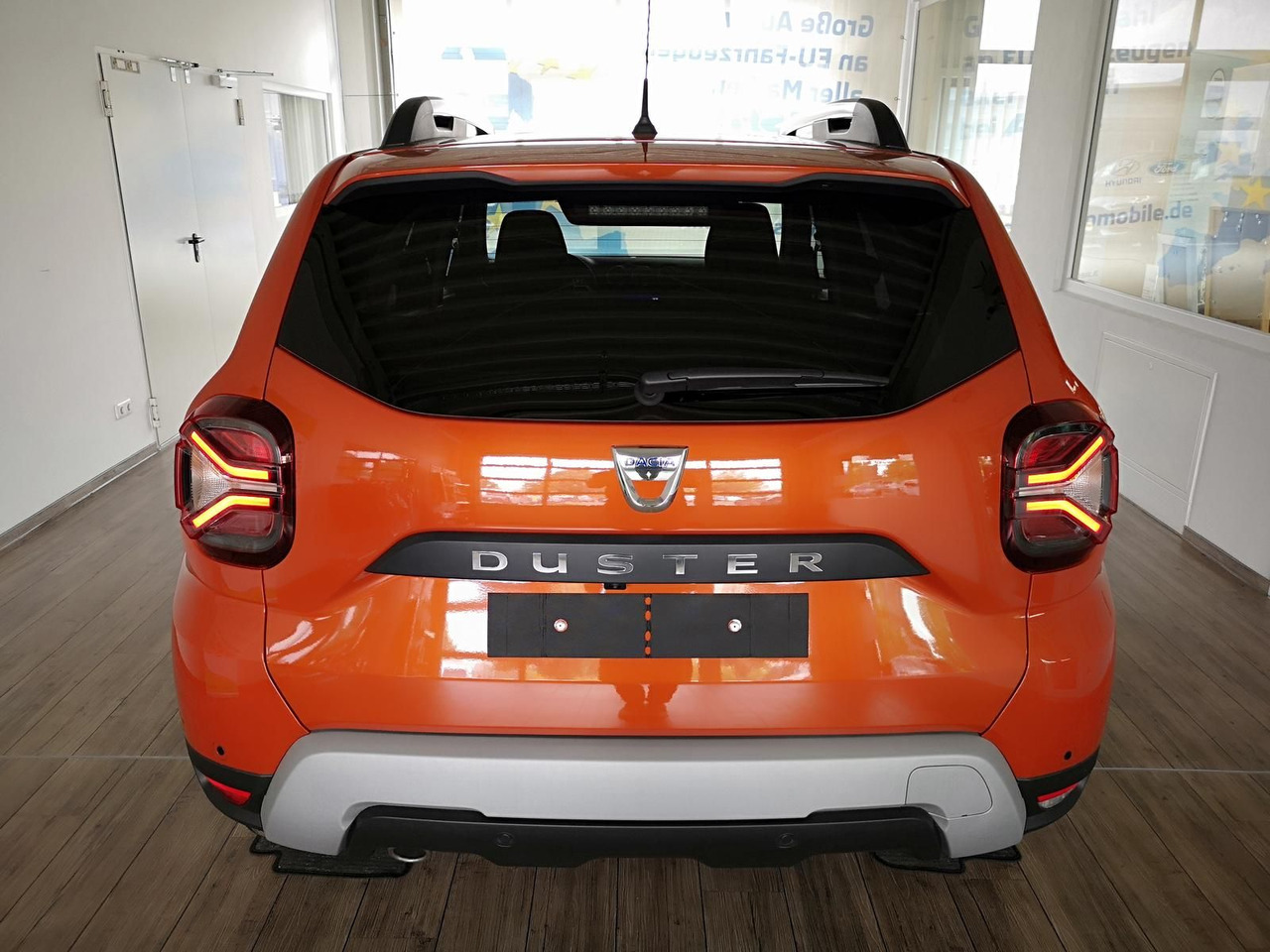 Dacia Duster Prestige Tce 130*KLIMA*SHZ*R-KAM*DAB*NAVI - SUV: photos 5 Dacia Duster Prestige Tce 130*KLIMA*SHZ*R-KAM*DAB*NAVI - SUV: photos 5