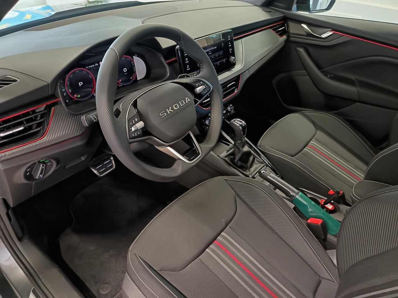 SUV Skoda Kamiq Monte Carlo 1.5 TSI DSG*5J.GARANTIE*PANO*: photos 22