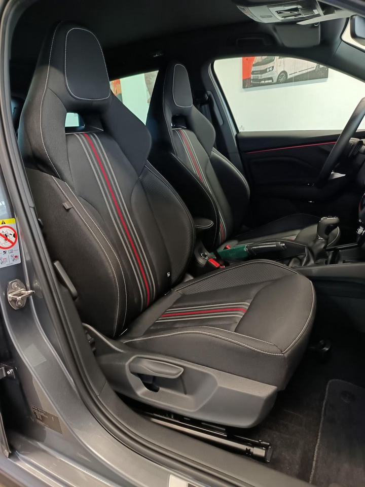 SUV Skoda Kamiq Monte Carlo 1.5 TSI DSG*5J.GARANTIE*PANO*: photos 21