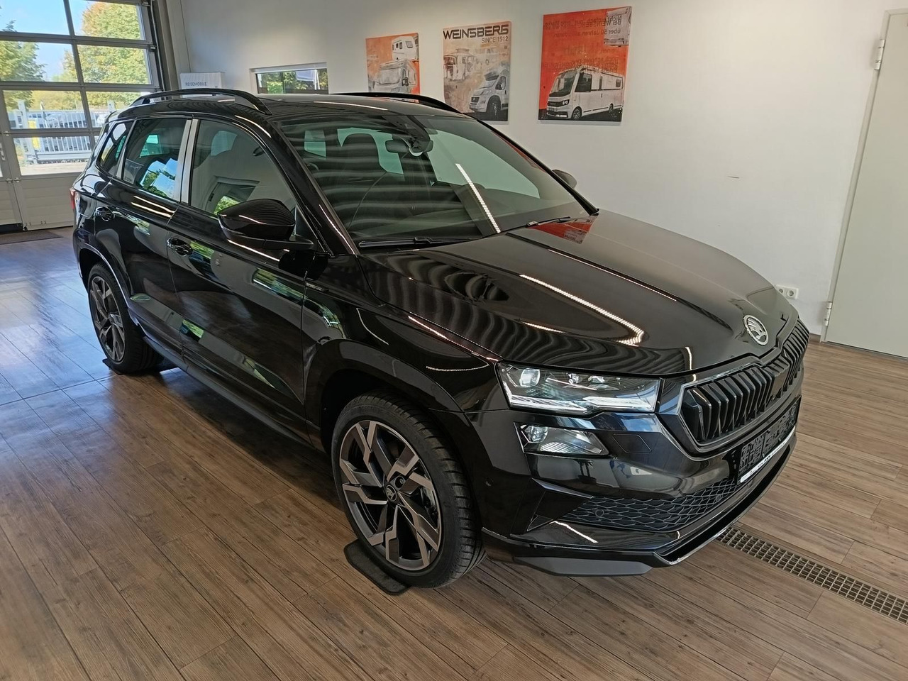 Skoda Karoq Sportline 2,0 TDI 4x4*AHK*PSD*STD.HZG*DCC* - SUV: photos 3 Skoda Karoq Sportline 2,0 TDI 4x4*AHK*PSD*STD.HZG*DCC* - SUV: photos 3