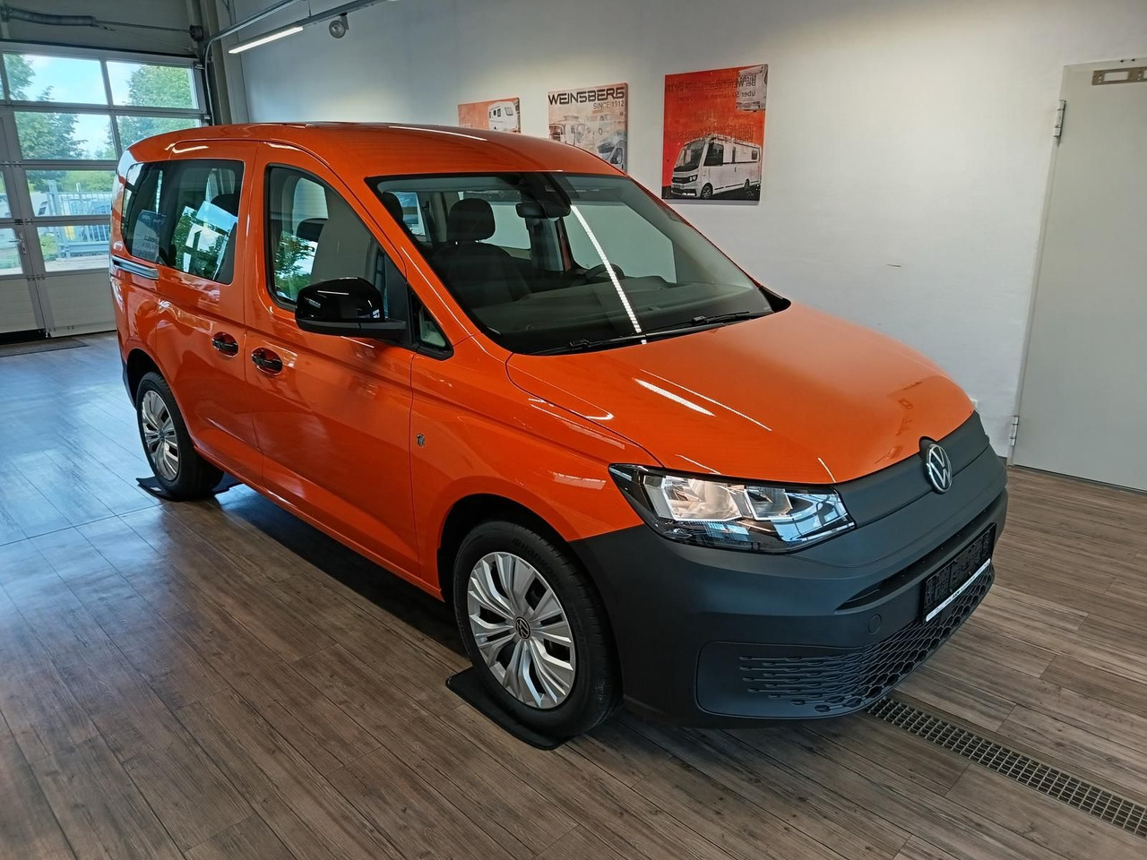 Volkswagen Caddy 2.0 TDI 75 kW*PDC*TEMP*DAB*KLIMA*5-SITZER* - Voiture break: photos 3 Volkswagen Caddy 2.0 TDI 75 kW*PDC*TEMP*DAB*KLIMA*5-SITZER* - Voiture break: photos 3