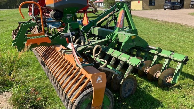 Amazone Catros 4001  - Cover crop: photos 3 Amazone Catros 4001  - Cover crop: photos 3