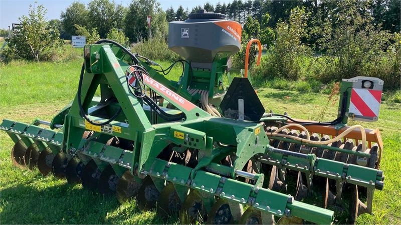 Amazone Catros 4001  - Cover crop: photos 1 Amazone Catros 4001  - Cover crop: photos 1