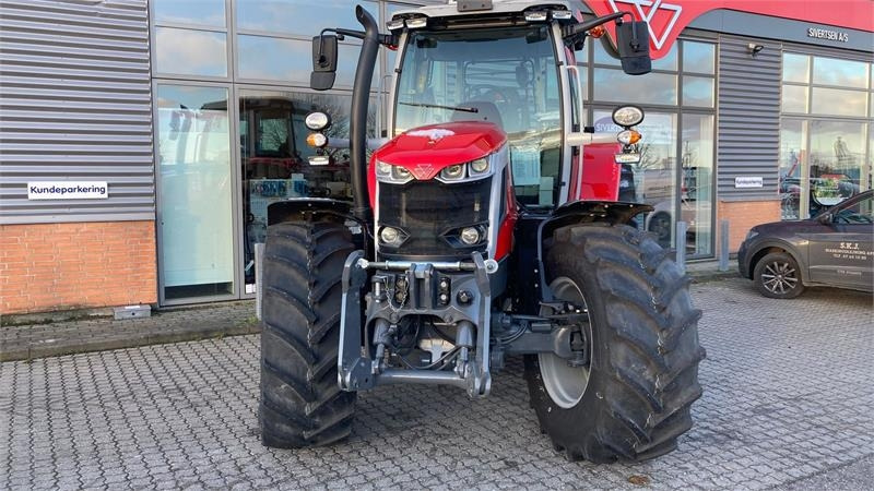 Massey Ferguson 6S.165 Dyna 6 Exclusive - Tracteur agricole: photos 3 Massey Ferguson 6S.165 Dyna 6 Exclusive - Tracteur agricole: photos 3