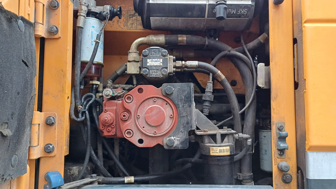 Pelle sur pneus Hyundai Robex 140W-9A: photos 20
