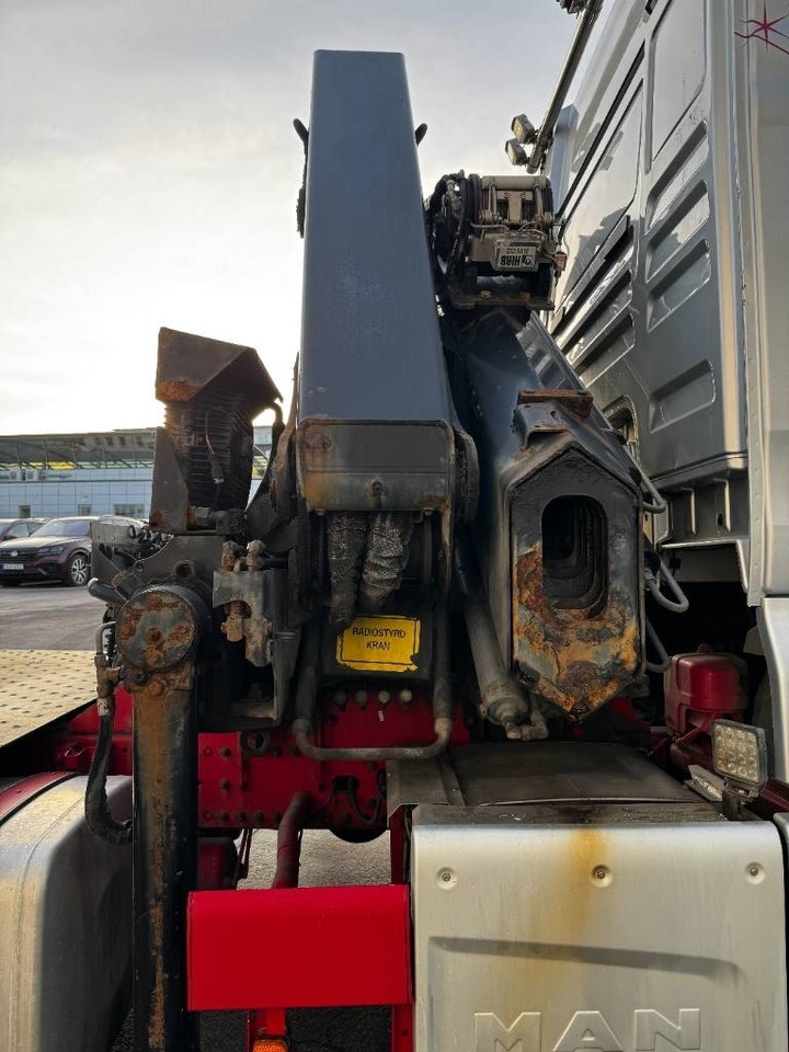 MAN TGX 26.500 6X2-4LL - Camion grue: photos 4 MAN TGX 26.500 6X2-4LL - Camion grue: photos 4