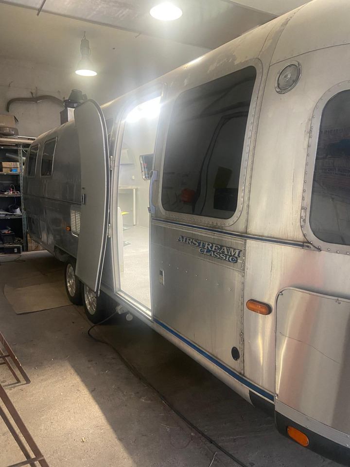 Remorque magasin 1992 Airstream Classic 1992 Airstream Classic – Fully Rebuilt Vintage Travel Trailer: photos 23