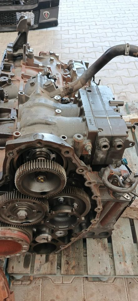 DAF XF 106 EURO 6 MX13 KOMPRESORA SPRĘŻARKA POWIETRZA 2042155 - Moteur pour Camion: photos 2 DAF XF 106 EURO 6 MX13 KOMPRESORA SPRĘŻARKA POWIETRZA 2042155 - Moteur pour Camion: photos 2