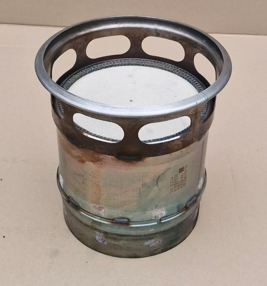 DAF XF XG FILTR CZĄSTEK STAŁYCH DPF 2410279 - Système d'échappement pour Camion: photos 1 DAF XF XG FILTR CZĄSTEK STAŁYCH DPF 2410279 - Système d'échappement pour Camion: photos 1