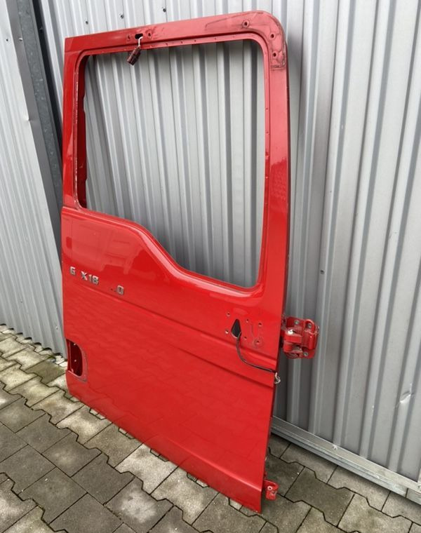 Drzwi prawe MAN TGX euro 6 XXL XLX XL - Portière et pièces: photos 2 Drzwi prawe MAN TGX euro 6 XXL XLX XL - Portière et pièces: photos 2