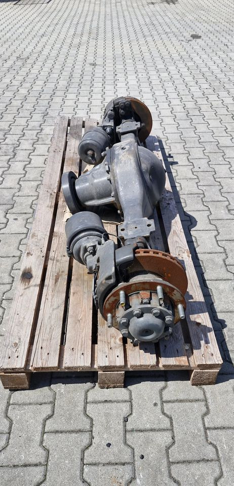 MERCEDES ATEGO MOST TYLNY DYFER DYFERENCJAŁ - Essieu arrière pour Camion: photos 2 MERCEDES ATEGO MOST TYLNY DYFER DYFERENCJAŁ - Essieu arrière pour Camion: photos 2