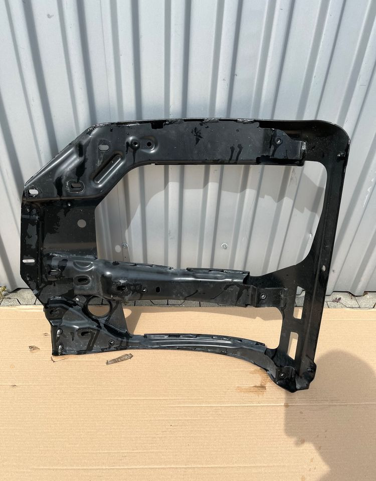 Mocowanie lampy MAN TGS TG3 euro 6 ramka okular - Carrosserie et extérieur pour Camion: photos 2 Mocowanie lampy MAN TGS TG3 euro 6 ramka okular - Carrosserie et extérieur pour Camion: photos 2