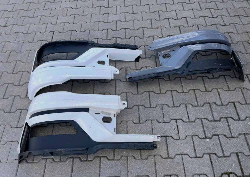 Narożnik zderzaka MAN TG3 TGX nowy model okular osłona - Carrosserie et extérieur pour Camion: photos 1 Narożnik zderzaka MAN TG3 TGX nowy model okular osłona - Carrosserie et extérieur pour Camion: photos 1