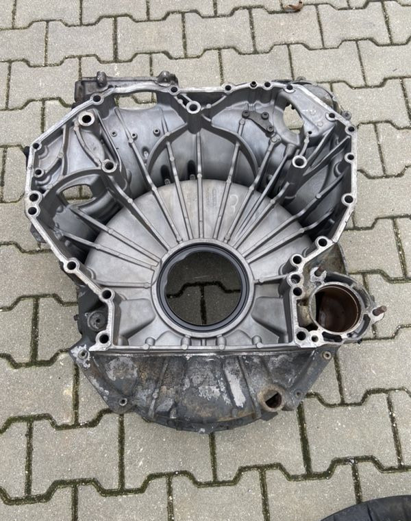 Obudowa sprzęgła Scania R V8 2334555 skrzyni biegów rozrządu - Mécanisme d'embrayage pour Camion: photos 1 Obudowa sprzęgła Scania R V8 2334555 skrzyni biegów rozrządu - Mécanisme d'embrayage pour Camion: photos 1