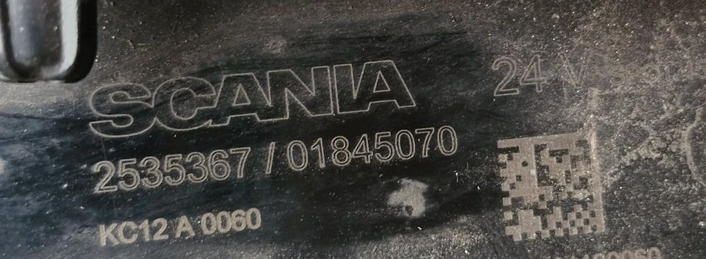 SCANIA R S HALOGEN DALEKOSIĘŻNY HALOGENY 2535366 2535367 - Lumière/ Éclairage pour Camion: photos 3 SCANIA R S HALOGEN DALEKOSIĘŻNY HALOGENY 2535366 2535367 - Lumière/ Éclairage pour Camion: photos 3