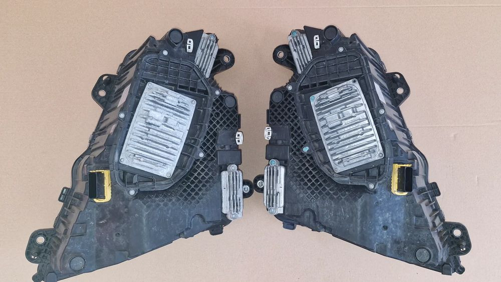 VOLVO FH5 LAMPA PRZEDNIA FULL LED 23752680 23752678 - Lumière/ Éclairage: photos 2 VOLVO FH5 LAMPA PRZEDNIA FULL LED 23752680 23752678 - Lumière/ Éclairage: photos 2