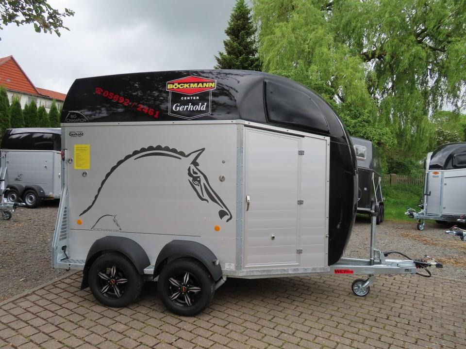 Böckmann, Pferdeanhänger, der neue Big Champion WCF 2022 - Van chevaux: photos 1 Böckmann, Pferdeanhänger, der neue Big Champion WCF 2022 - Van chevaux: photos 1