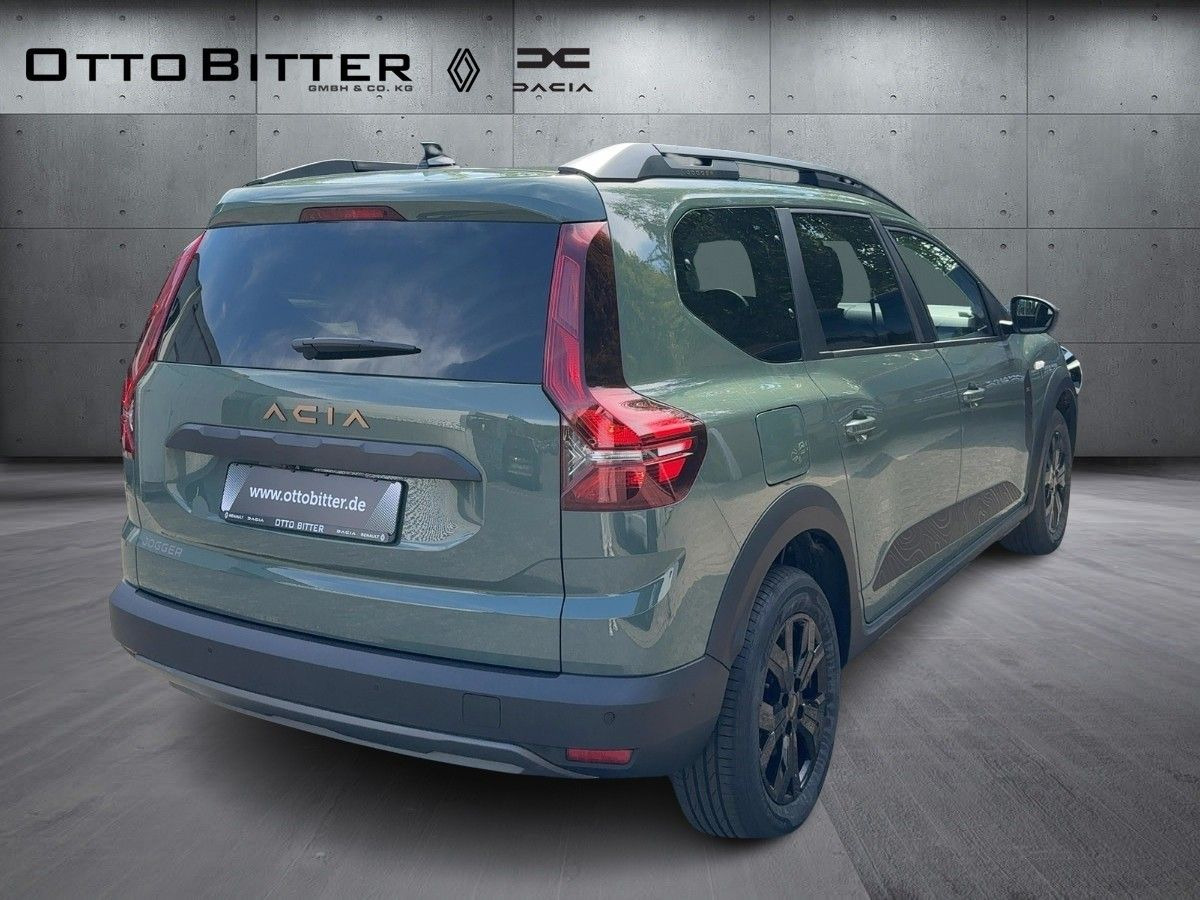 Dacia Jogger Extreme TCe110 7-Sitze CITY-PAKET/NAVI - Voiture break: photos 4 Dacia Jogger Extreme TCe110 7-Sitze CITY-PAKET/NAVI - Voiture break: photos 4