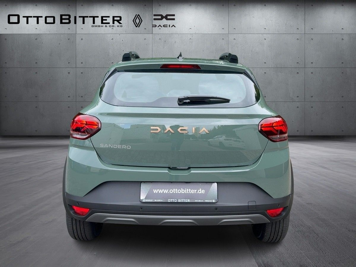 Dacia Sandero Stepway Extreme ECO-G 100 LPG-GAS/SITZH - SUV: photos 3 Dacia Sandero Stepway Extreme ECO-G 100 LPG-GAS/SITZH - SUV: photos 3