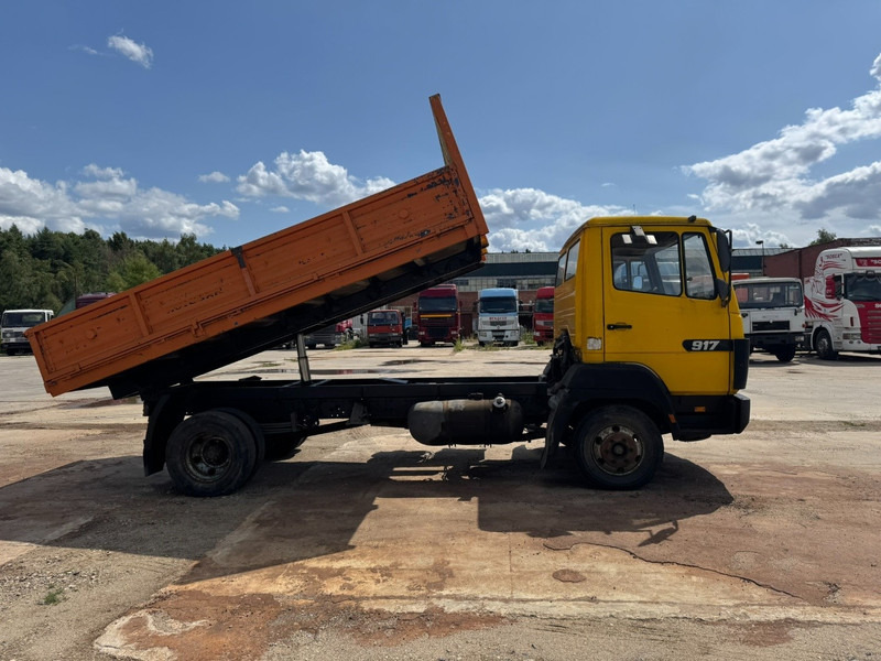 Mercedes-Benz SK 917 (FULL STEEL SUSPENSION / SUSPENSION LAMES / EURO 2) - Camion benne: photos 4 Mercedes-Benz SK 917 (FULL STEEL SUSPENSION / SUSPENSION LAMES / EURO 2) - Camion benne: photos 4