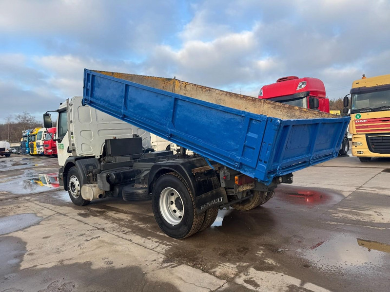 Crédit-bail de Renault Premium 260 (SUSPENISON LAMES / POMPE MANUELLE / BOITE MANUELLE / EURO 2) Renault Premium 260 (SUSPENISON LAMES / POMPE MANUELLE / BOITE MANUELLE / EURO 2): photos 7