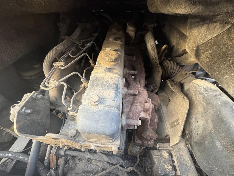 Crédit-bail de Renault Premium 260 (SUSPENISON LAMES / POMPE MANUELLE / BOITE MANUELLE / EURO 2) Renault Premium 260 (SUSPENISON LAMES / POMPE MANUELLE / BOITE MANUELLE / EURO 2): photos 14