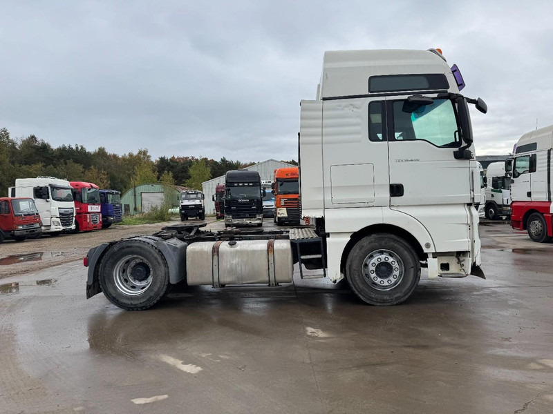 MAN TGX 18.440 (MANUAL GEARBOX / BOITE MANUELLE / PTO / HYDRAULIQUE POUR BENNE) - Tracteur routier: photos 4 MAN TGX 18.440 (MANUAL GEARBOX / BOITE MANUELLE / PTO / HYDRAULIQUE POUR BENNE) - Tracteur routier: photos 4