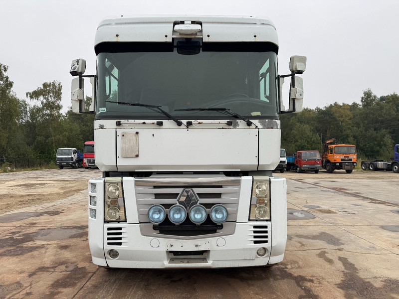 Renault Magnum 460 DXI (PERFECT CONDITION / PARFAIT ETAT) - Tracteur routier: photos 2 Renault Magnum 460 DXI (PERFECT CONDITION / PARFAIT ETAT) - Tracteur routier: photos 2