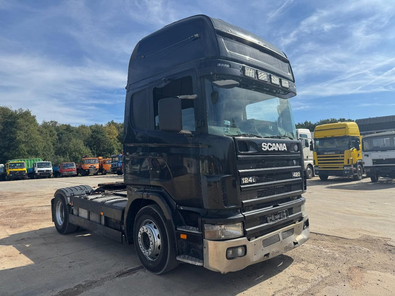 Scania 124 - 420 Topline (MANUAL GEARBOX / BOITE MANUELLE / RETARDER) - Tracteur routier: photos 3 Scania 124 - 420 Topline (MANUAL GEARBOX / BOITE MANUELLE / RETARDER) - Tracteur routier: photos 3