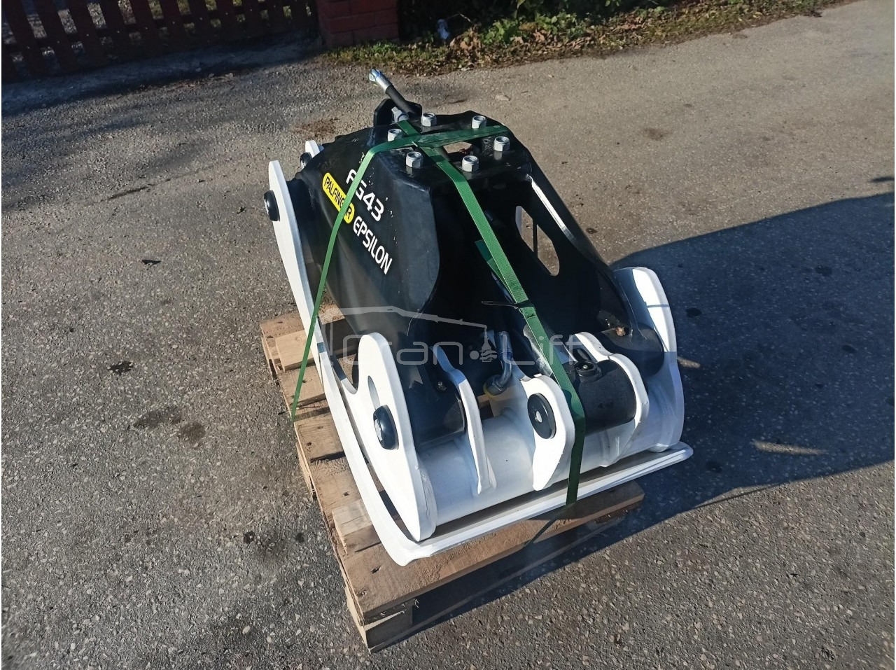 Palfinger Epsilon FG43 chwytak do drewna - Grappin: photos 4 Palfinger Epsilon FG43 chwytak do drewna - Grappin: photos 4