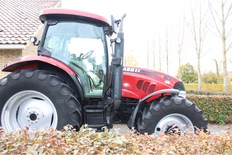 Case IH MAXXUM 125 - Tracteur agricole: photos 2 Case IH MAXXUM 125 - Tracteur agricole: photos 2