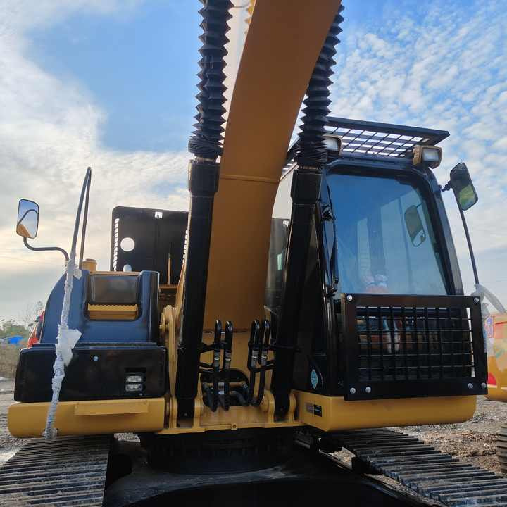 95% New Well CAT320D Maintained Low Working Hours Used Excavator CAT320d Used Excavator for Sale at the Lowest Price - Pelle sur chenille: photos 2 95% New Well CAT320D Maintained Low Working Hours Used Excavator CAT320d Used Excavator for Sale at the Lowest Price - Pelle sur chenille: photos 2