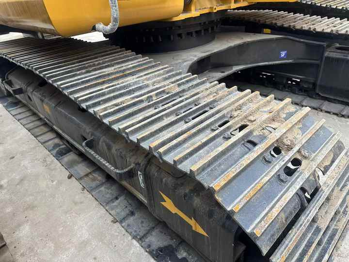 95% New Well Maintained Low Working Hours Used Excavator CAT320D CAT320d Used Excavator for Sale at the Lowest Price - Pelle sur chenille: photos 4 95% New Well Maintained Low Working Hours Used Excavator CAT320D CAT320d Used Excavator for Sale at the Lowest Price - Pelle sur chenille: photos 4