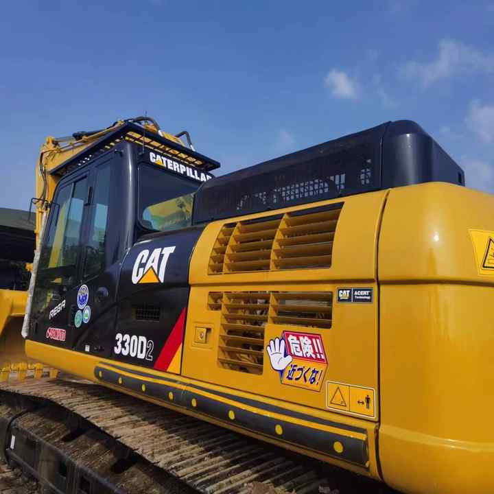 CAT second-hand 330D excavator sold at low price and in very good condition Japanese original hydraulic crawler excavator - Pelle: photos 2 CAT second-hand 330D excavator sold at low price and in very good condition Japanese original hydraulic crawler excavator - Pelle: photos 2