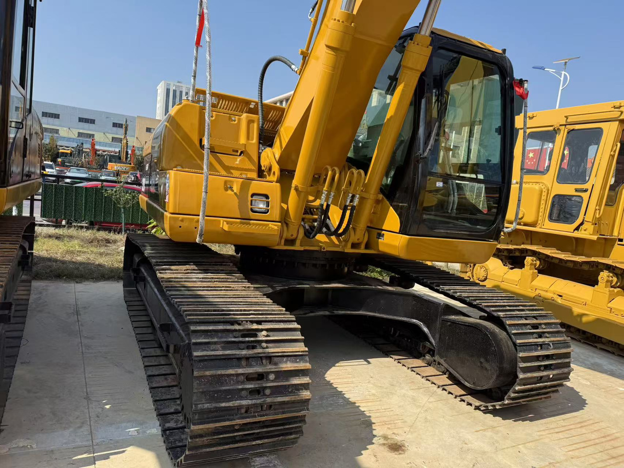 CATERPILLAR 320c - Pelle sur chenille: photos 2 CATERPILLAR 320c - Pelle sur chenille: photos 2