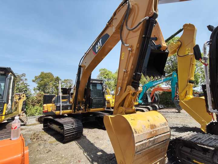 Pelle sur chenille Durable Second Hand Machine Original Used Caterpillar Excavator CAT 330D2 USED  329D2 320D2 325D 315D Excavator: photos 6