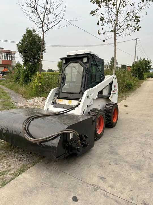 Excellent Quality bobcat S16 Skid Steer Loader in Stock Hot Sale Second Hand bobcat S16 18 160 185 330 Sikd Steer - Mini chargeuse: photos 3 Excellent Quality bobcat S16 Skid Steer Loader in Stock Hot Sale Second Hand bobcat S16 18 160 185 330 Sikd Steer - Mini chargeuse: photos 3