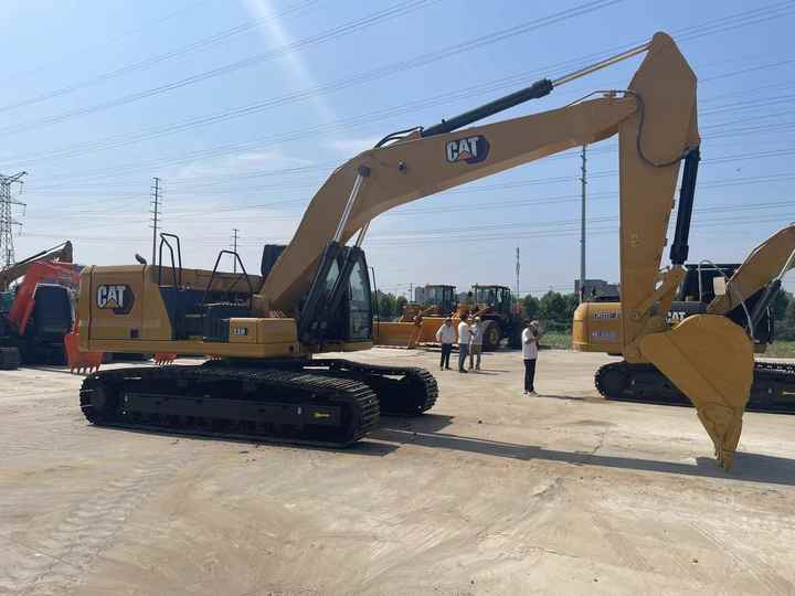 Hot Sale! Second-hand CAT 330gc Digger | Original Engine | Mining & Demolition Use - Pelle sur chenille: photos 2 Hot Sale! Second-hand CAT 330gc Digger | Original Engine | Mining & Demolition Use - Pelle sur chenille: photos 2