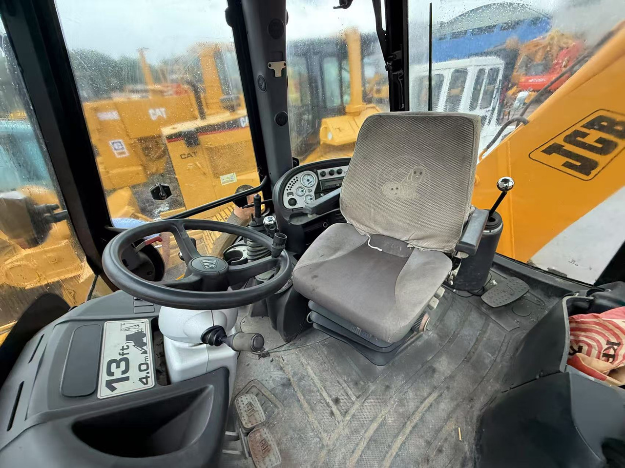 JCB 3CX - Pelle sur pneus: photos 5 JCB 3CX - Pelle sur pneus: photos 5