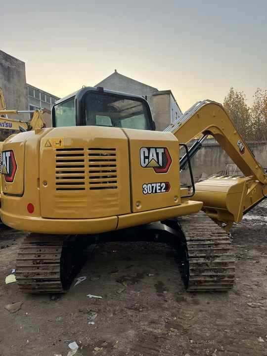 Low Price Used Caterpillar 307E2 Mini Crawler Excavator with Superior Performance Cat307E Construction Machinery Hot Sale - Pelle: photos 2 Low Price Used Caterpillar 307E2 Mini Crawler Excavator with Superior Performance Cat307E Construction Machinery Hot Sale - Pelle: photos 2