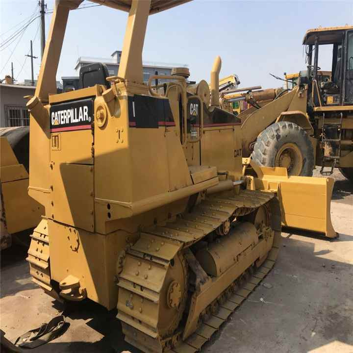 Open Cabin D4c Used Cat Bulldozer , Cat D4 D4h D4g D4m D4k D5m D5g D5h Mini Bulldozer , CAT Dozer - Bulldozer: photos 1 Open Cabin D4c Used Cat Bulldozer , Cat D4 D4h D4g D4m D4k D5m D5g D5h Mini Bulldozer , CAT Dozer - Bulldozer: photos 1