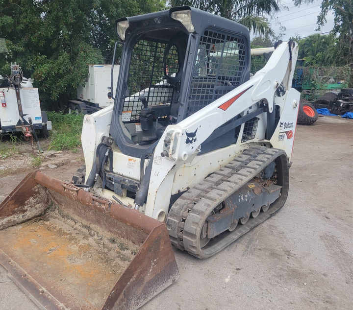 Used Bob Cat Bob Cat T590 Used Skid Steer Wheel Loader Multifunctional Track Loaders Bobcat - Mini chargeuse: photos 3 Used Bob Cat Bob Cat T590 Used Skid Steer Wheel Loader Multifunctional Track Loaders Bobcat - Mini chargeuse: photos 3