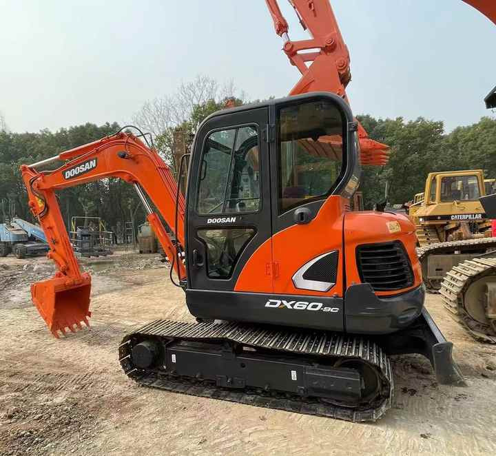 Used Doosan DX60-9c Excavator | Low Hours | Robust Undercarriage | Global Shipping | Discounted Price - Pelle: photos 4 Used Doosan DX60-9c Excavator | Low Hours | Robust Undercarriage | Global Shipping | Discounted Price - Pelle: photos 4