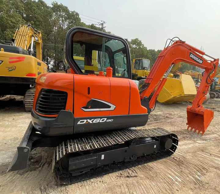 Used Doosan DX60-9c Excavator | Low Hours | Robust Undercarriage | Global Shipping | Discounted Price - Pelle: photos 1 Used Doosan DX60-9c Excavator | Low Hours | Robust Undercarriage | Global Shipping | Discounted Price - Pelle: photos 1