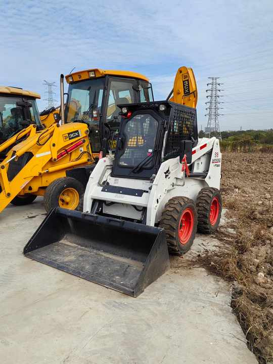 Used Imported Machine bobcat S18 Skid Steer Loader for Sale bobcat S16 S17 S18 in Stock - Mini chargeuse: photos 5 Used Imported Machine bobcat S18 Skid Steer Loader for Sale bobcat S16 S17 S18 in Stock - Mini chargeuse: photos 5