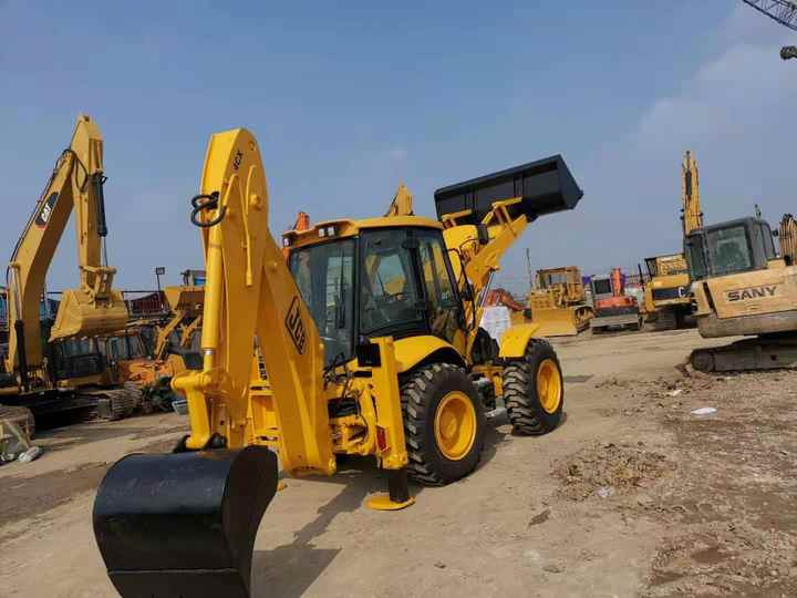 Used Small Bakchoe Loader JCB 4CX Towable Backhoe/3cx 4cx Jcb Backhoe Loader for Sale - Tractopelle: photos 3 Used Small Bakchoe Loader JCB 4CX Towable Backhoe/3cx 4cx Jcb Backhoe Loader for Sale - Tractopelle: photos 3